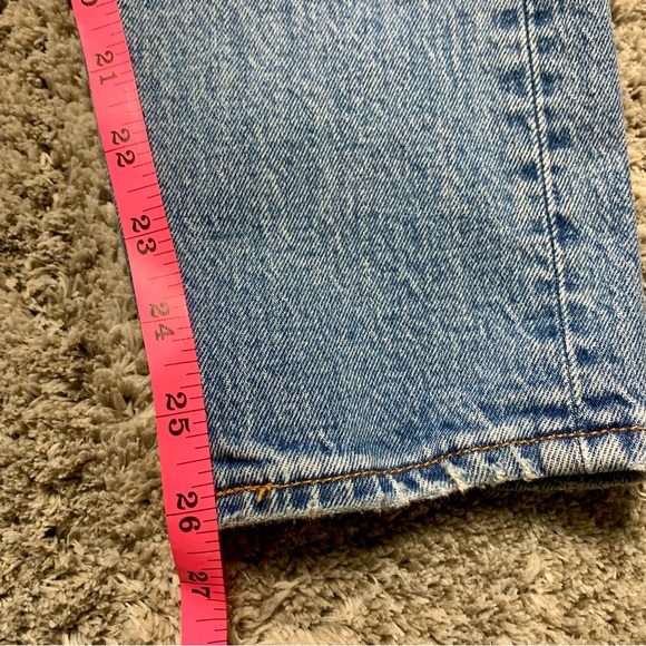 Levi's Wedgie Medium Wash Jeans - Picture 6 of 8